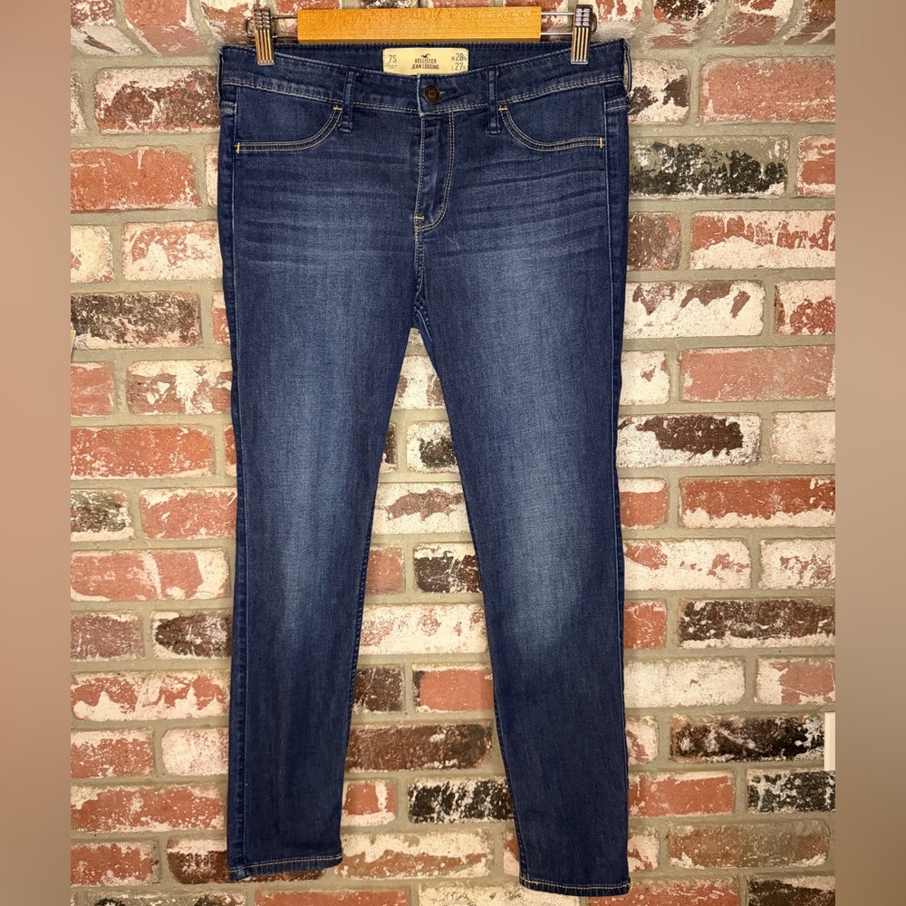Hollister Dark Blue Skinny Jean Jeggings, women’s 7s or 28W & 27L